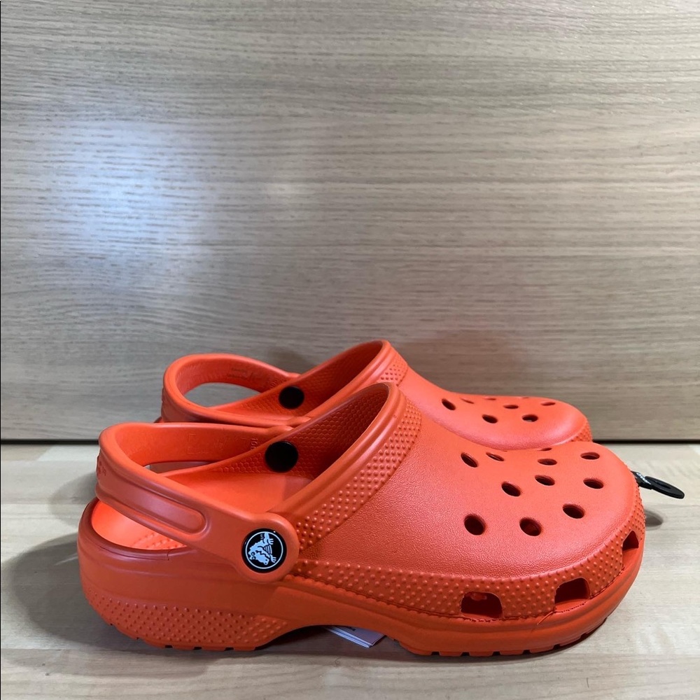 Crocs Clogs “Orange”